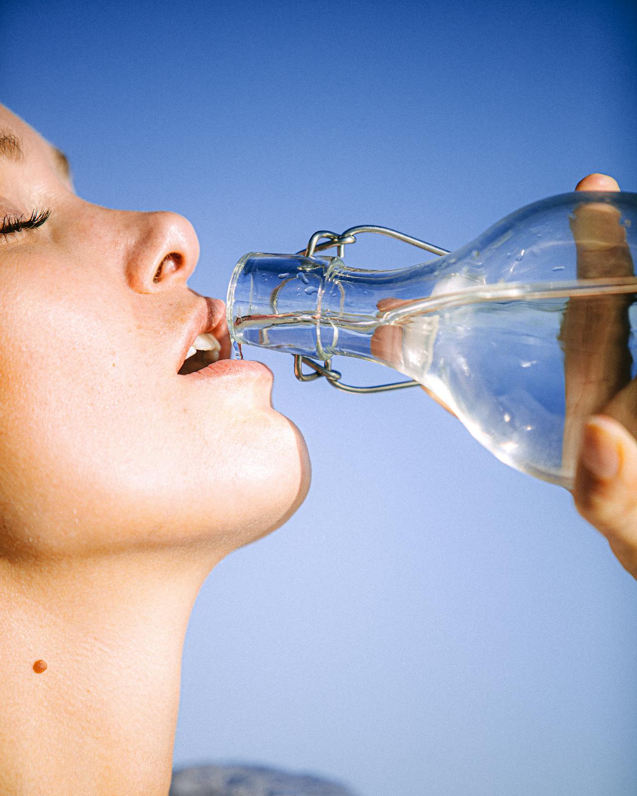 Drinking Water Help You Lose Weight?